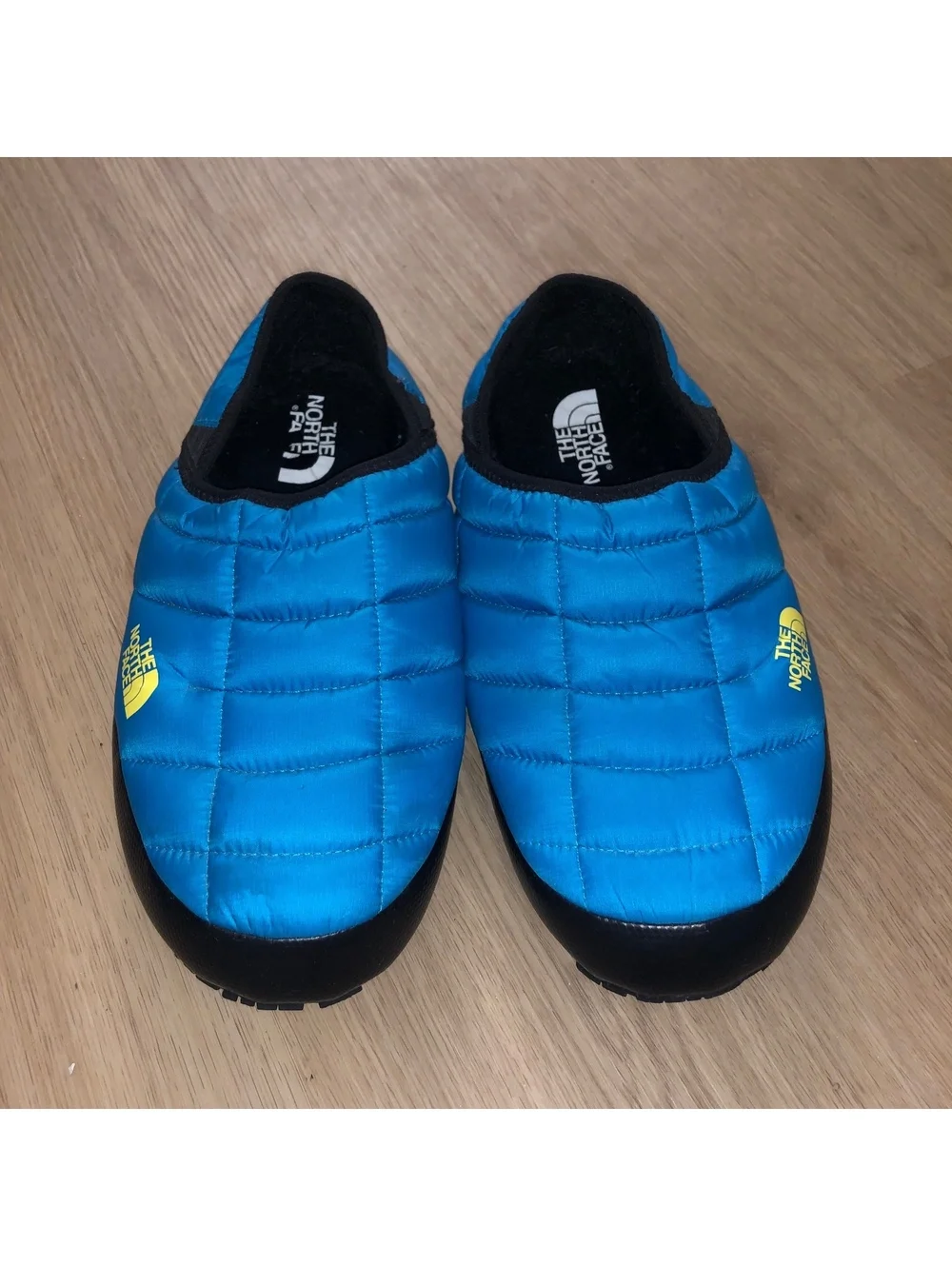THE NORTH FACE THERMOBALL TRACTION MULE V SLIPPERS SHOES BLUE YELLOW MENS SZ 11